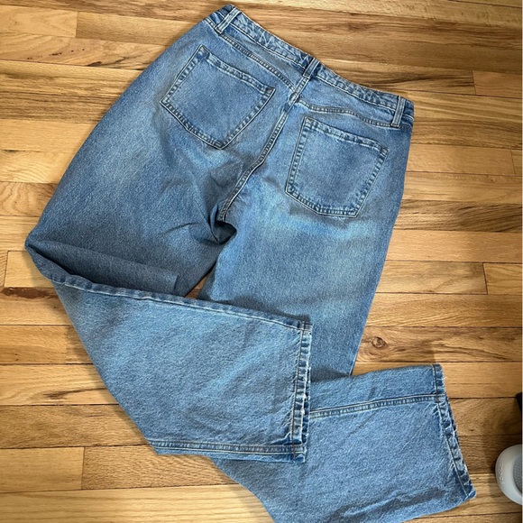 Viral Women’s High Waist Straight Leg Jeans - Picture 3 of 7